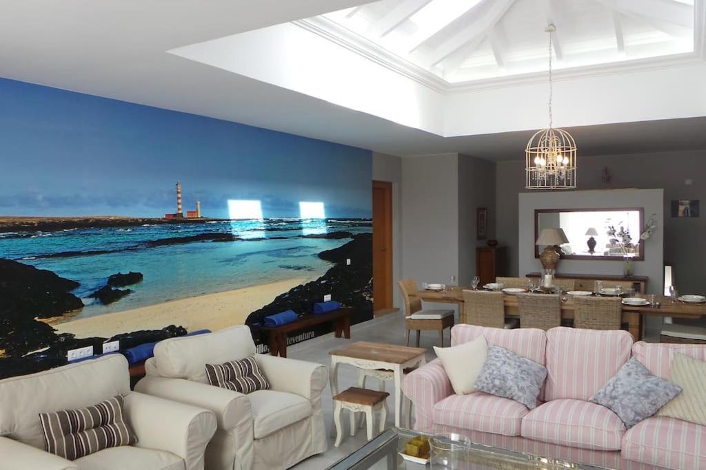 Luxury Villa At Golf Course คอสตา เด อันตีกัว ภายนอก รูปภาพ